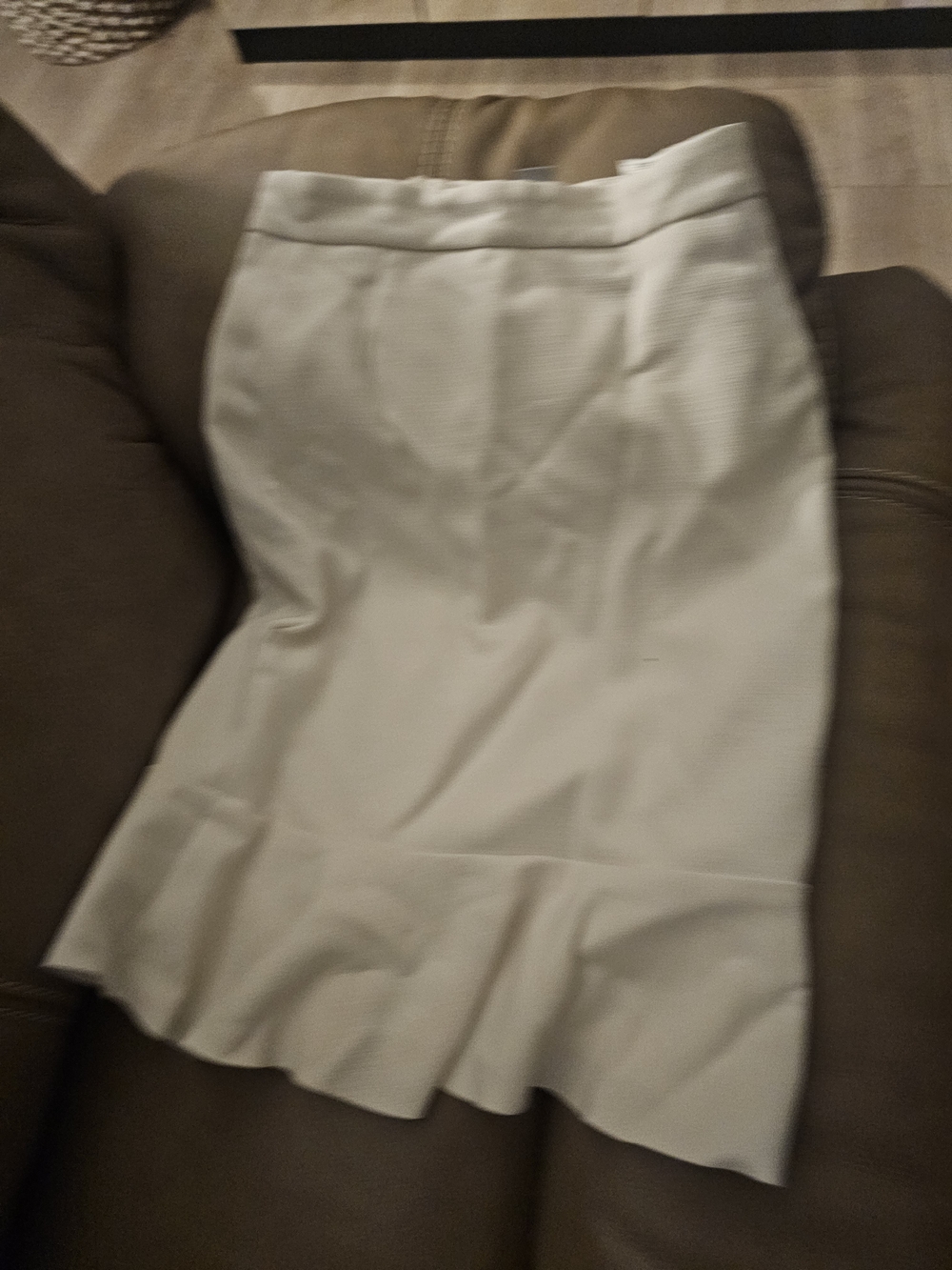 White Flounced Hem Pencil Skirt